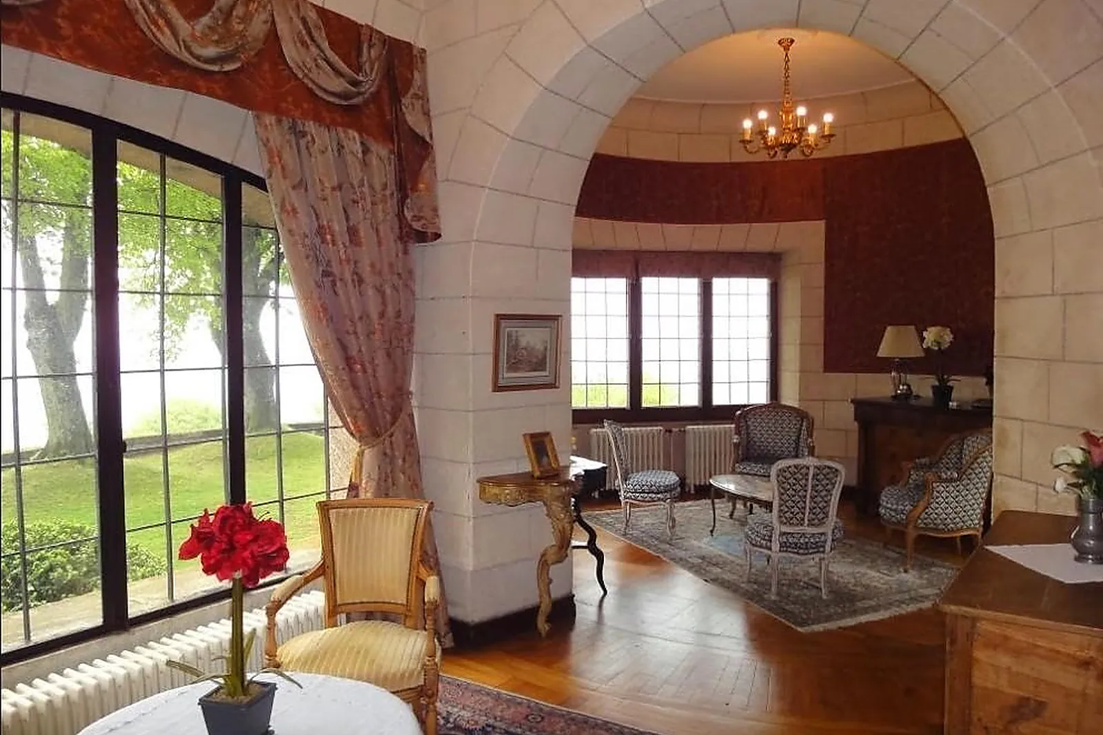 Lieux événementiels, CHÂTEAU HATTONCHATEL