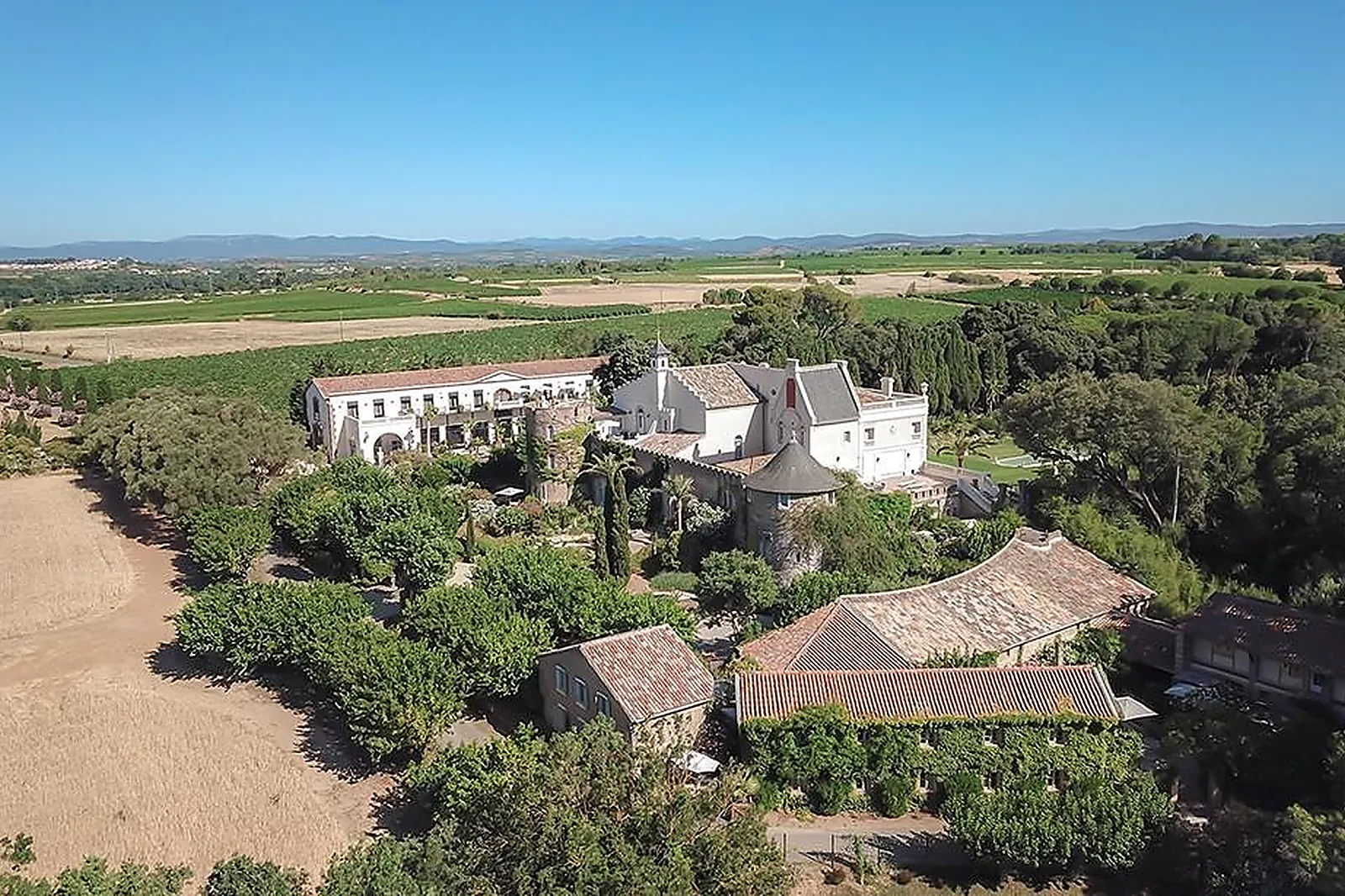 Lieux événementiels, CHÂTEAU HERMITAGE DE COMBAS