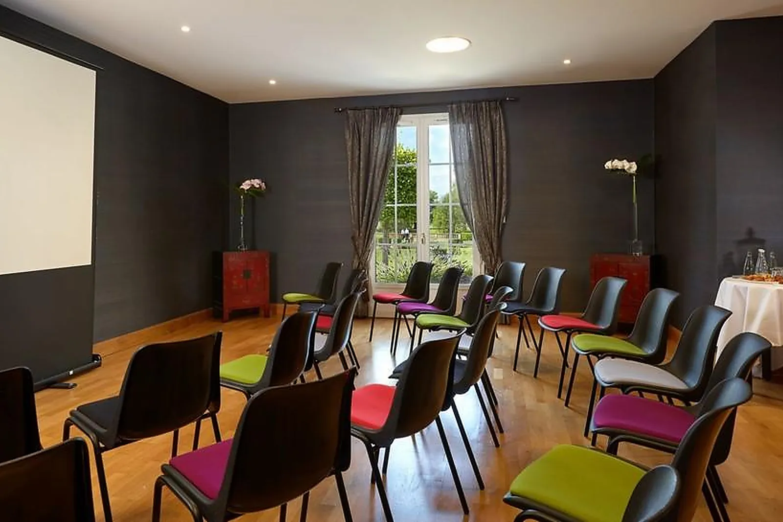 Lieux événementiels, CHÂTEAU HÔTEL GRAND BARRAIL