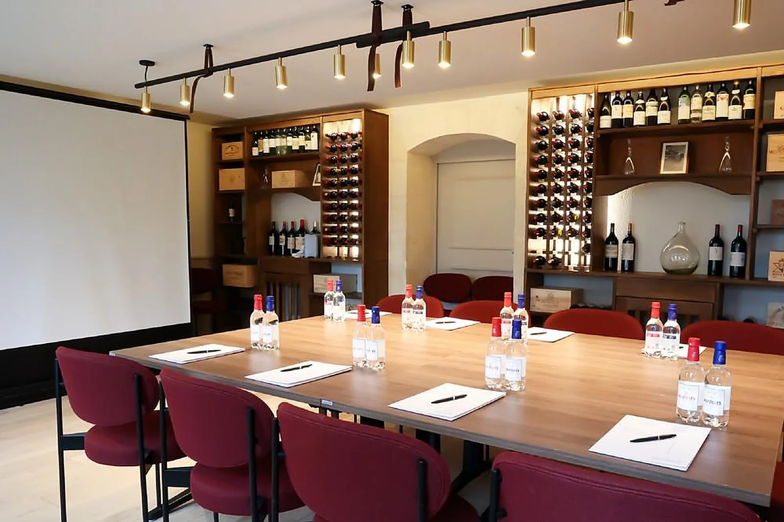 Lieux événementiels, CHÂTEAU HÔTEL GRAND BARRAIL