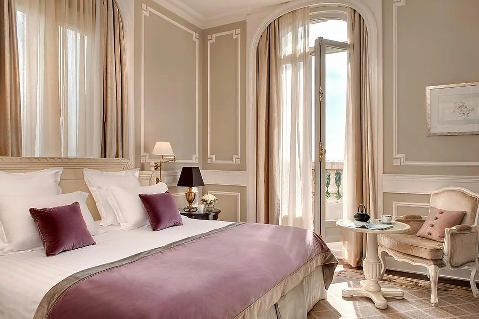 Lieux événementiels, CHÂTEAU HOTEL MONT ROYAL CHANTILLY