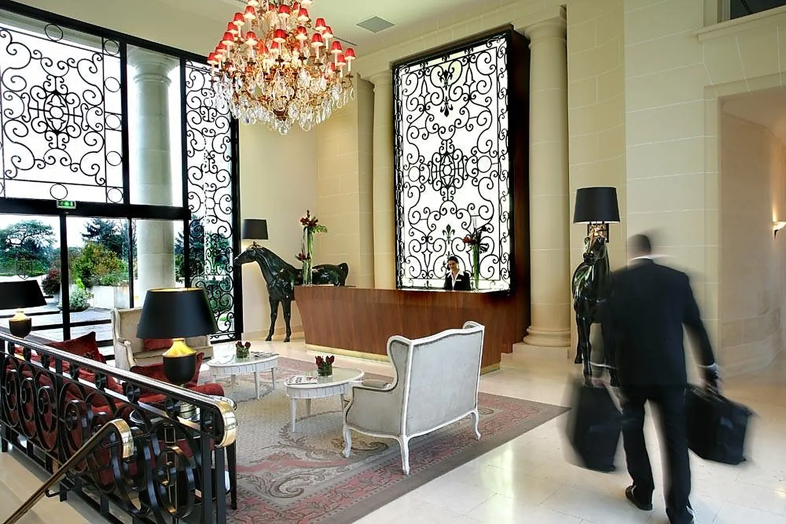 Lieux événementiels, CHÂTEAU HOTEL MONT ROYAL CHANTILLY