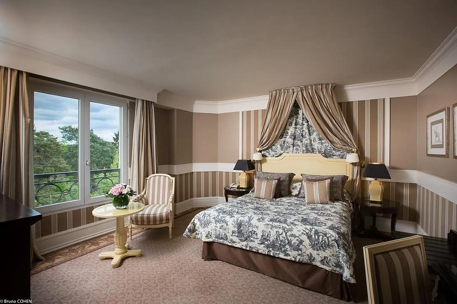 Lieux événementiels, CHÂTEAU HOTEL MONT ROYAL CHANTILLY