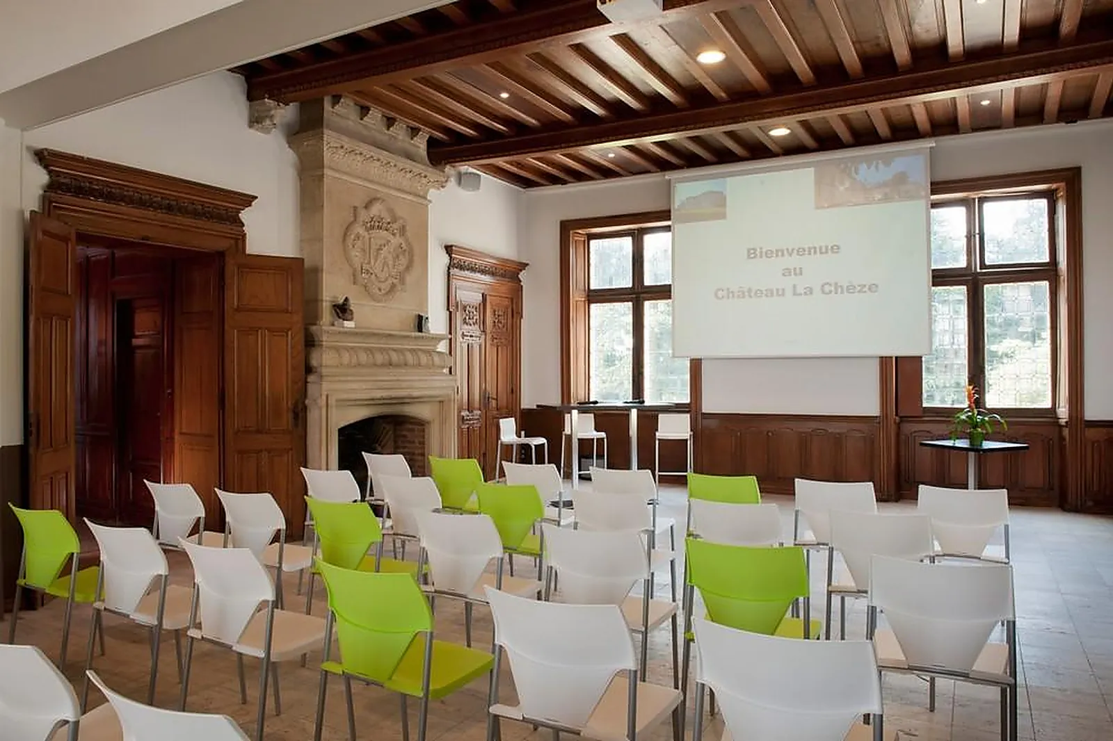 Lieux événementiels, CHATEAU LA CHÈZE