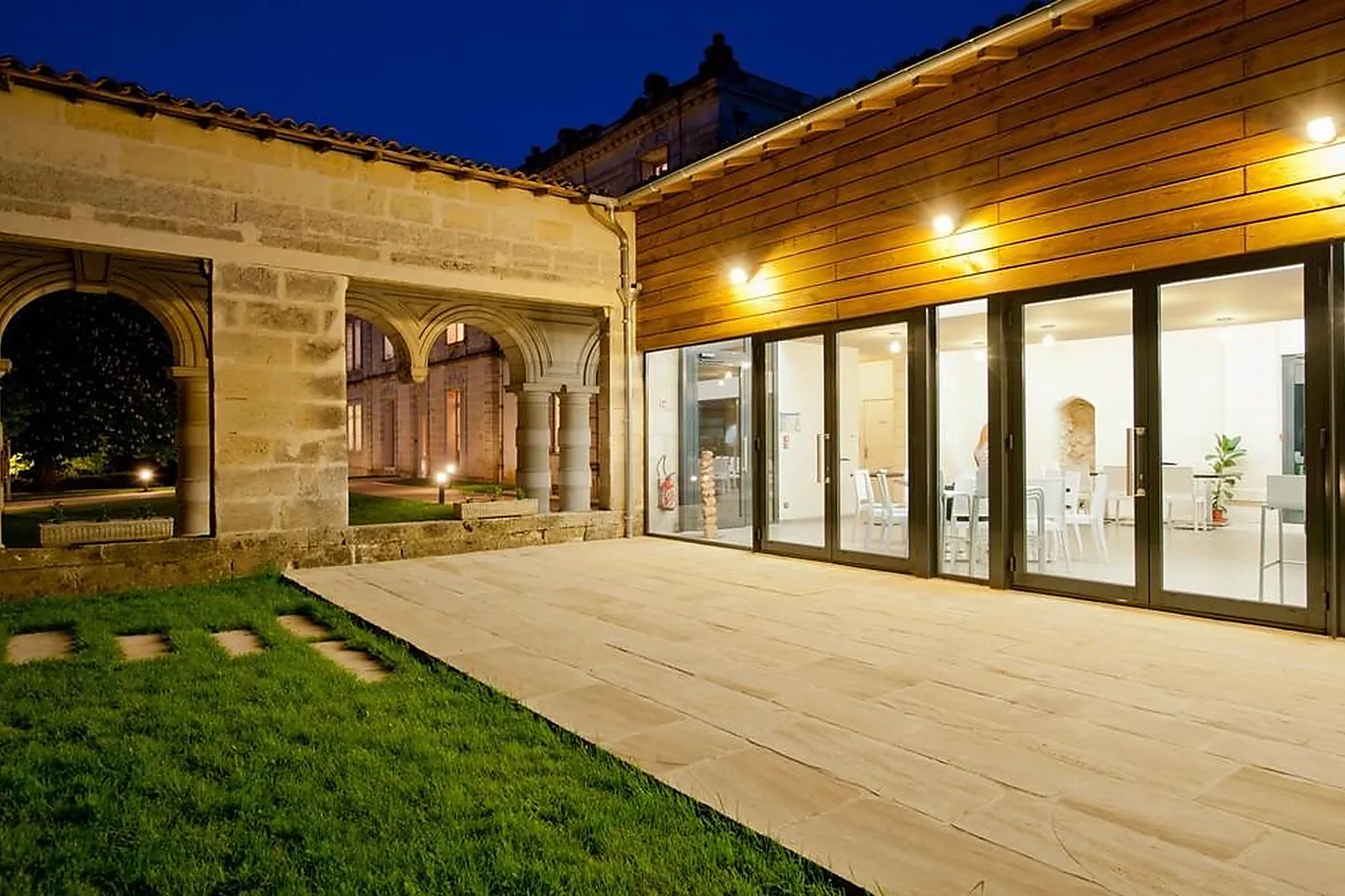 Lieux événementiels, CHATEAU LA CHÈZE