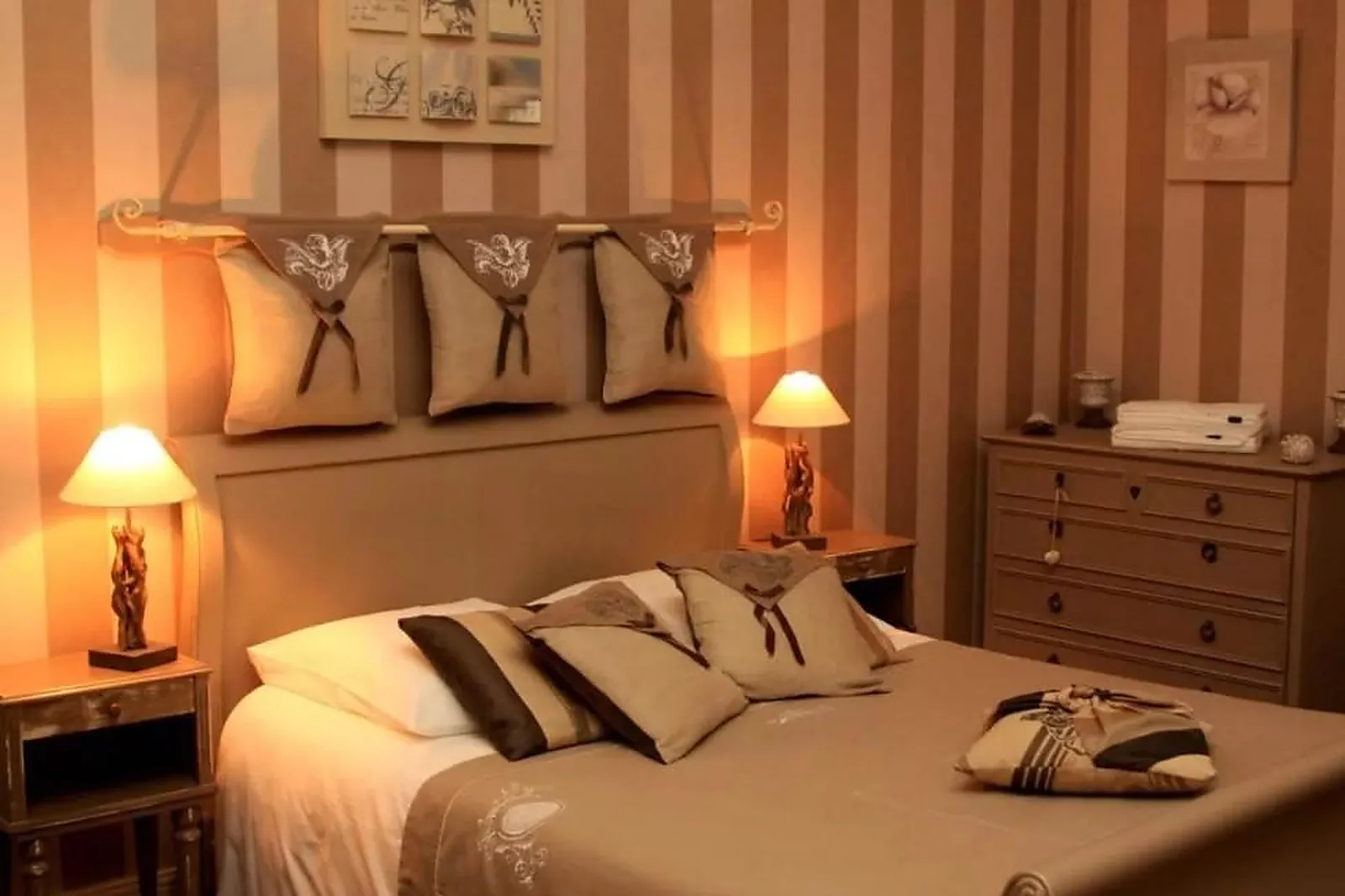 Lieux événementiels, CHÂTEAU LA MOUNE