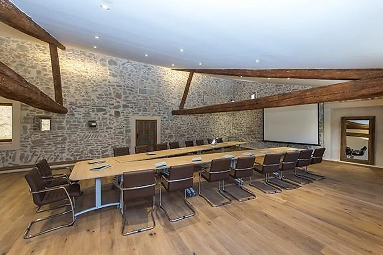 Lieux événementiels, CHÂTEAU LA ROQUE