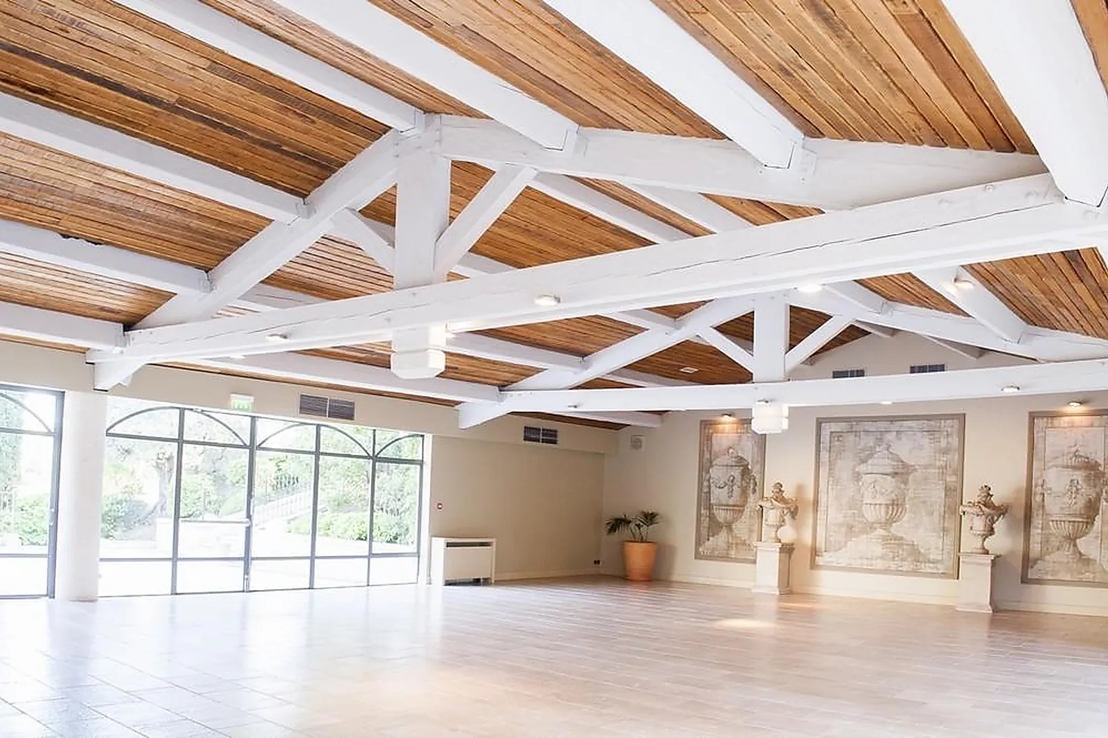 Lieux événementiels, CHÂTEAU LA TOUR VAUCROS