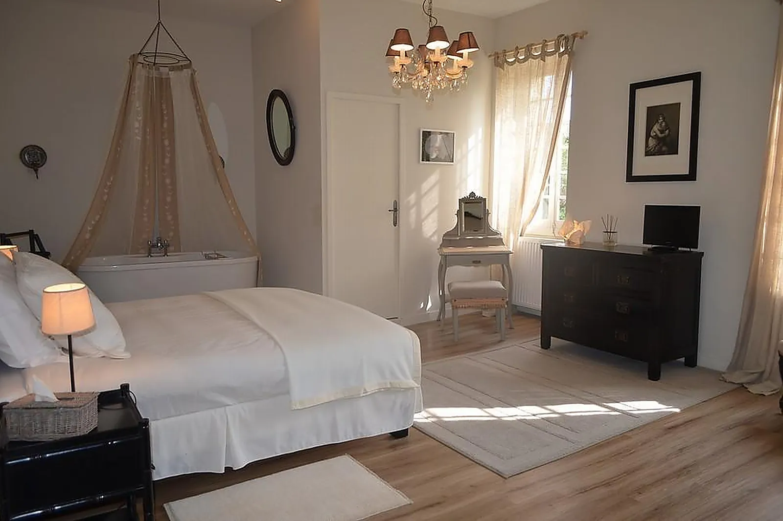 Lieux événementiels, CHÂTEAU LARDIER