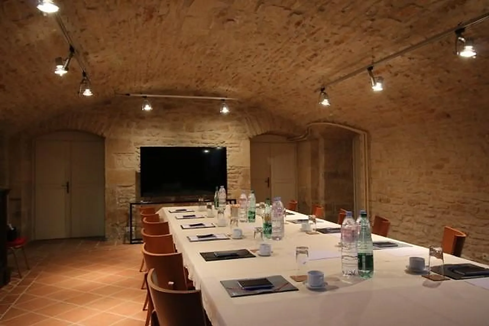 Lieux événementiels, CHÂTEAU LAVERDINES