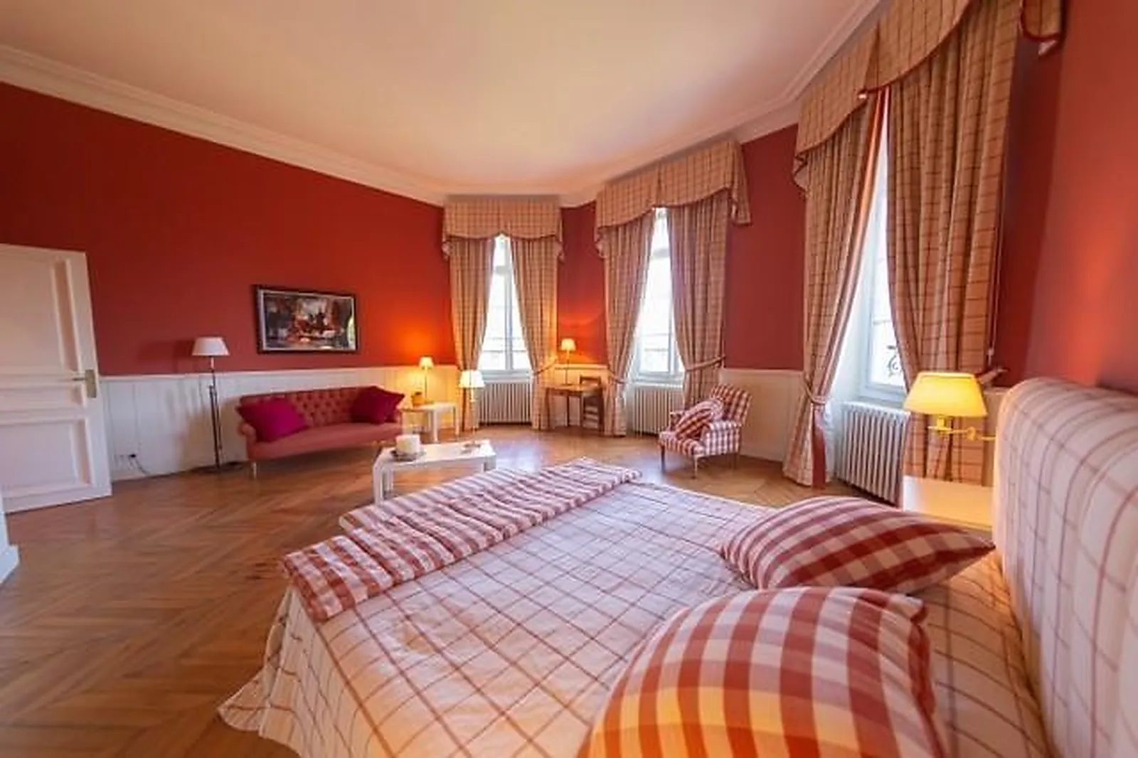 Lieux événementiels, CHÂTEAU LAVERDINES