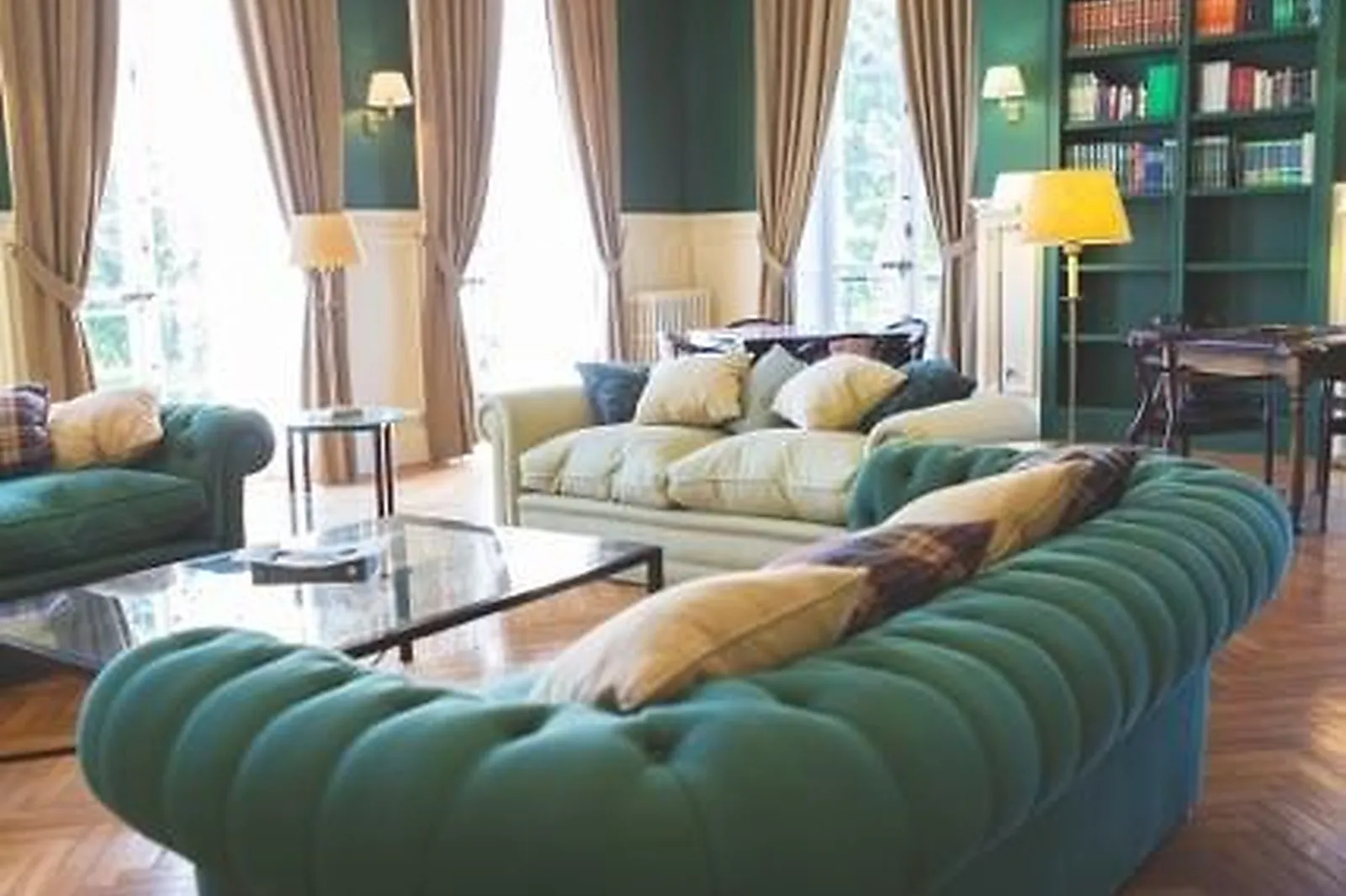 Lieux événementiels, CHÂTEAU LAVERDINES