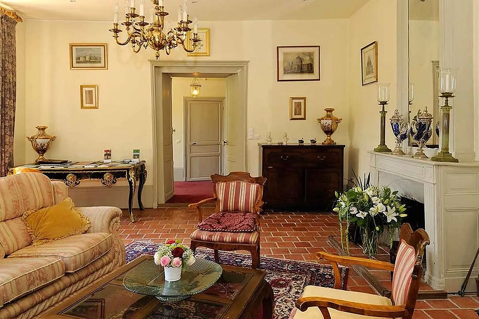 Lieux événementiels, CHÂTEAU LE MAS DE MONTET