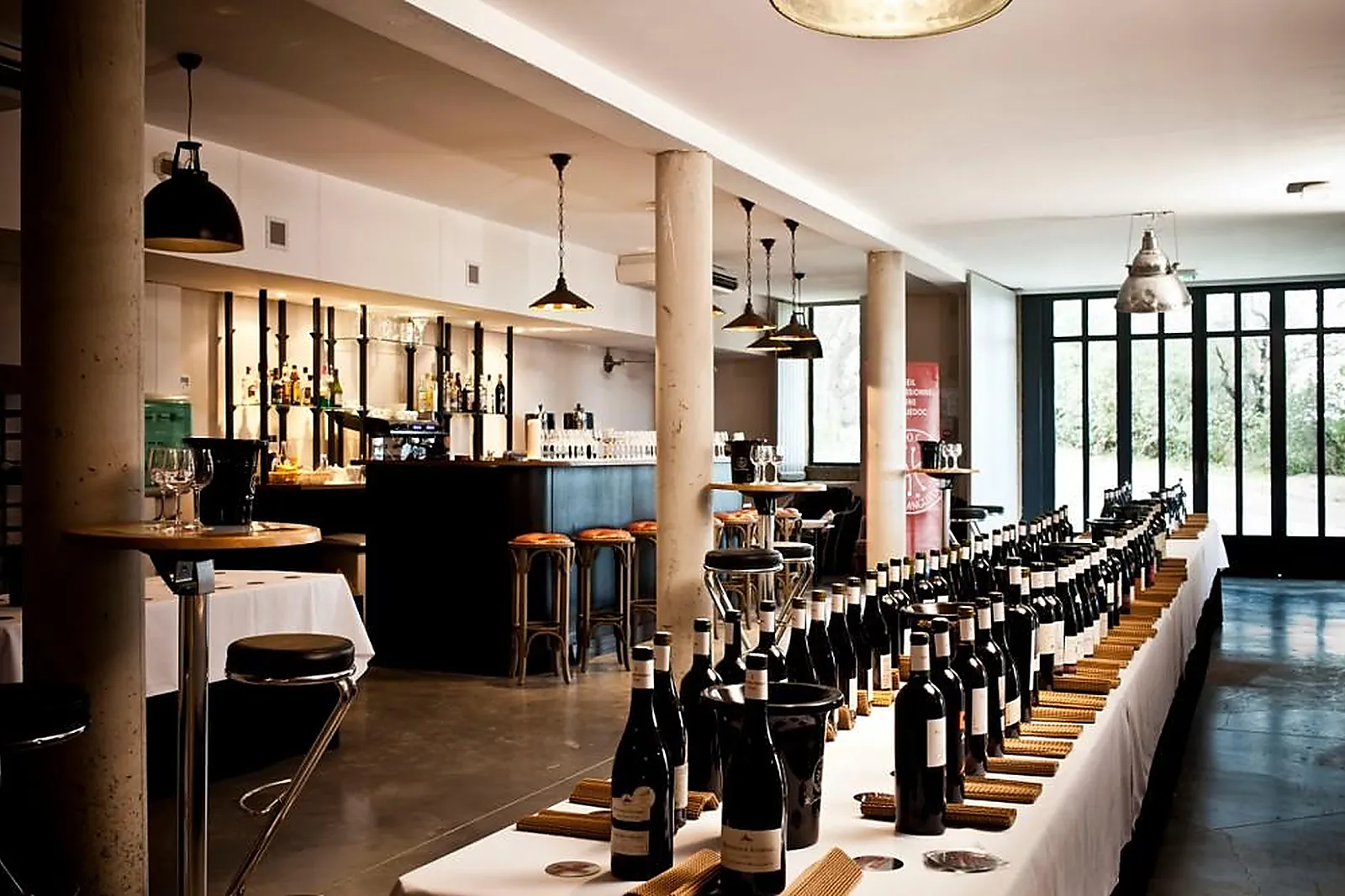 Lieux événementiels, CHÂTEAU LES CARRASSES