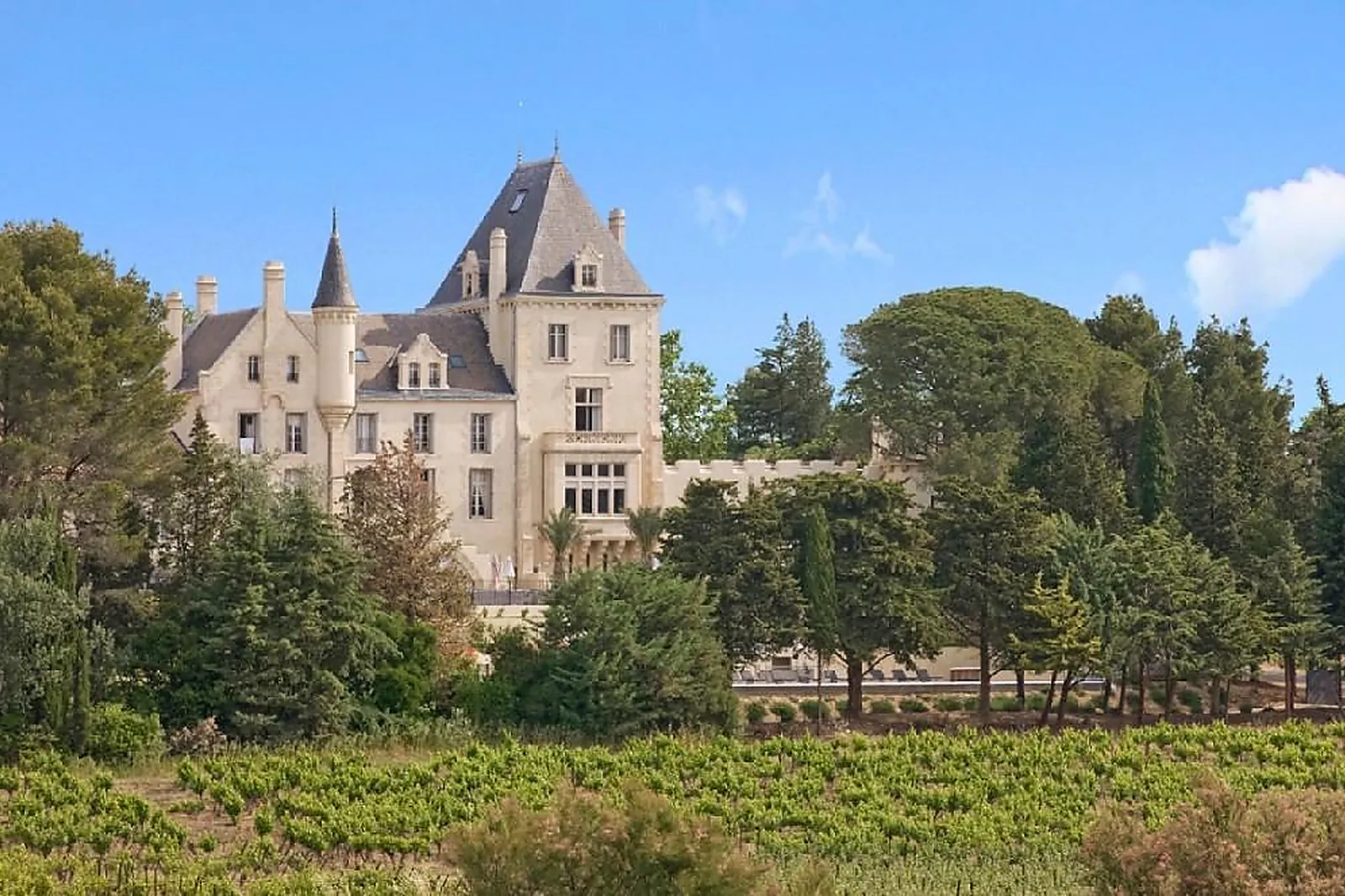 Lieux événementiels, CHÂTEAU LES CARRASSES