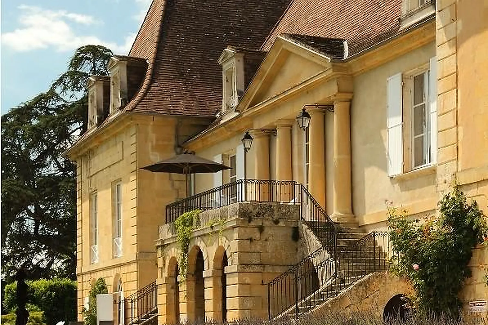 Lieux événementiels, CHÂTEAU LES MERLES