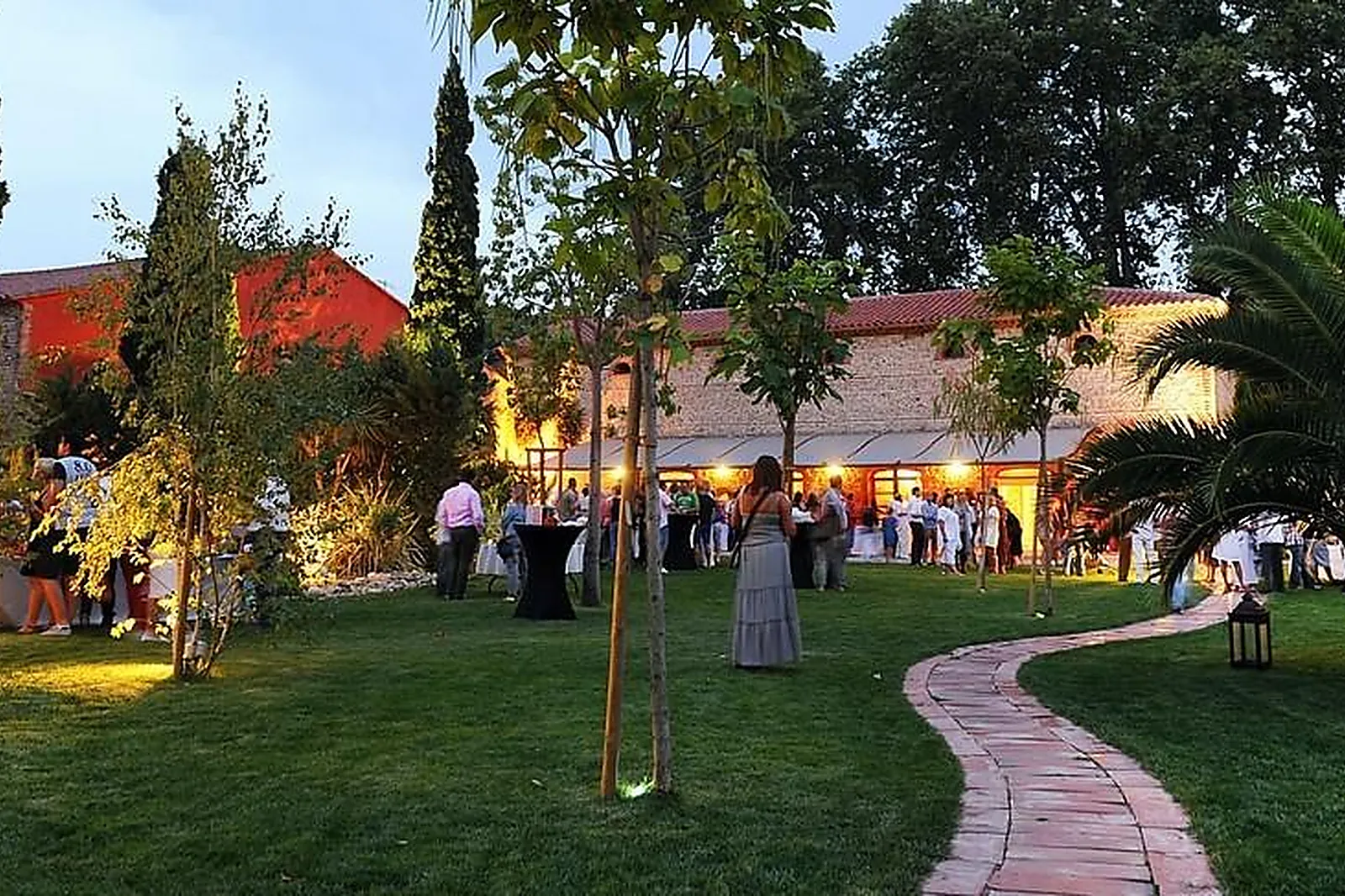Lieux événementiels, CHÂTEAU NADAL HAINAUT