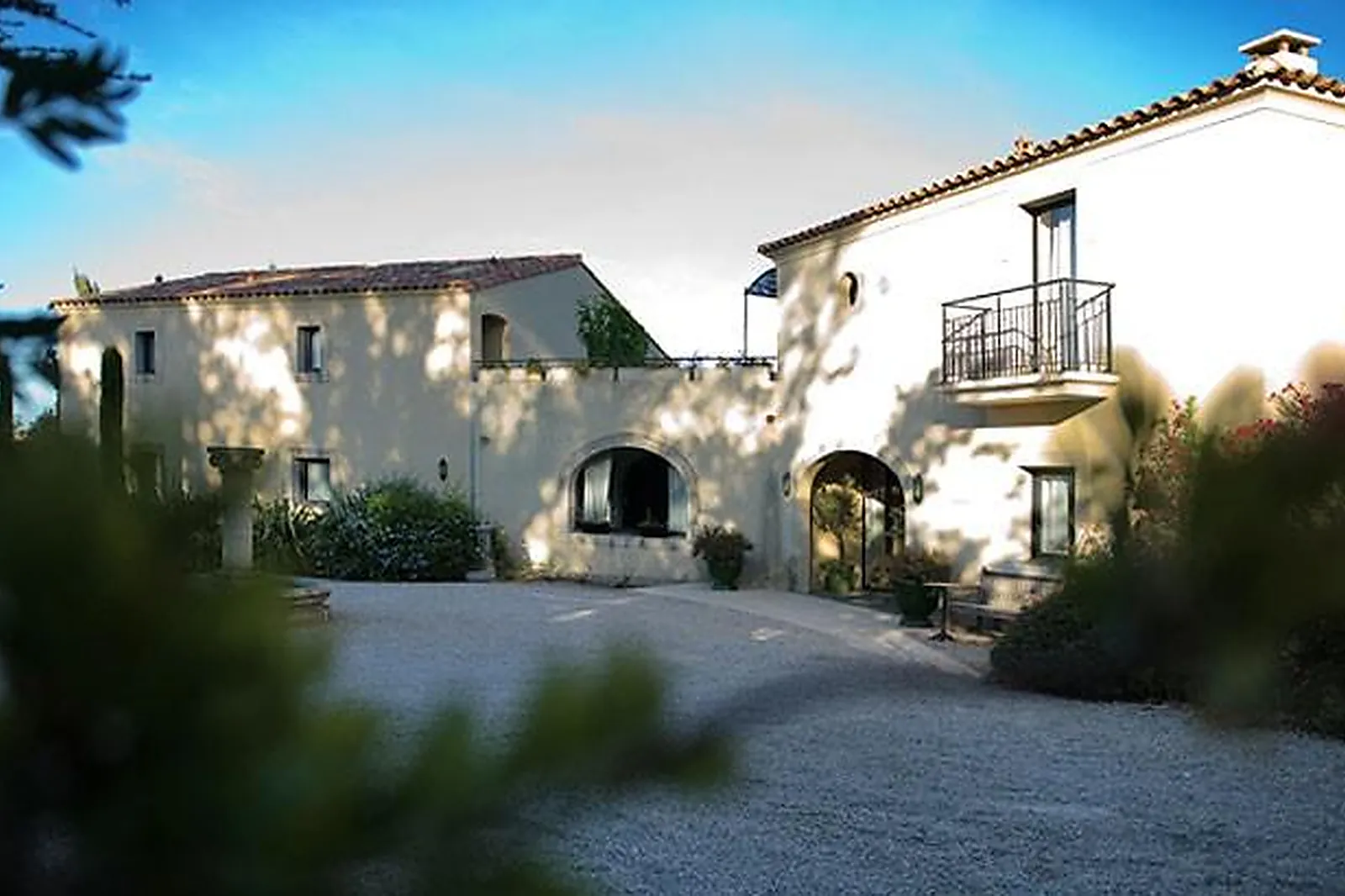 Lieux événementiels, CHÂTEAU ROMANIN