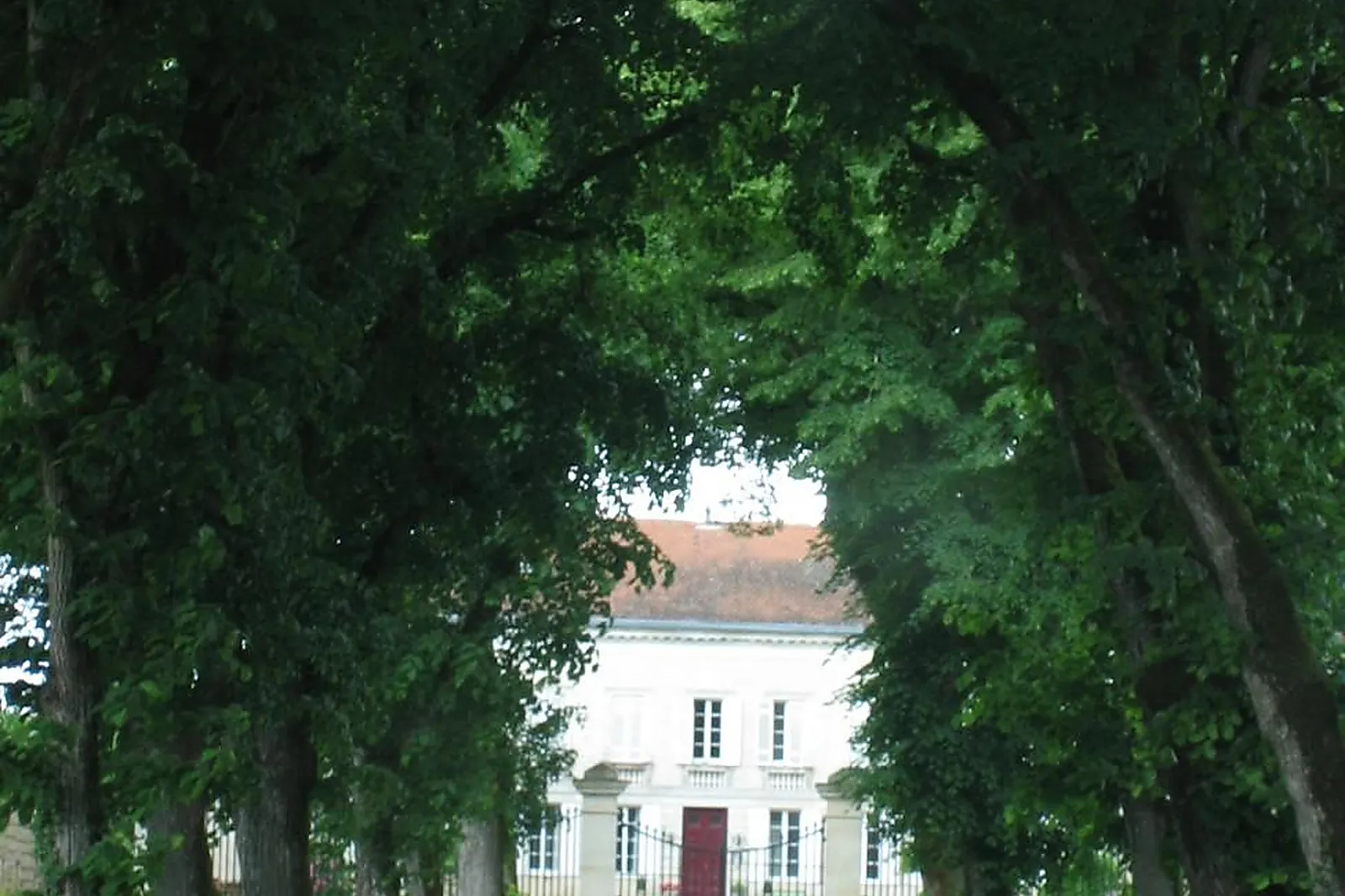 Lieux événementiels, CHÂTEAU ROUGE