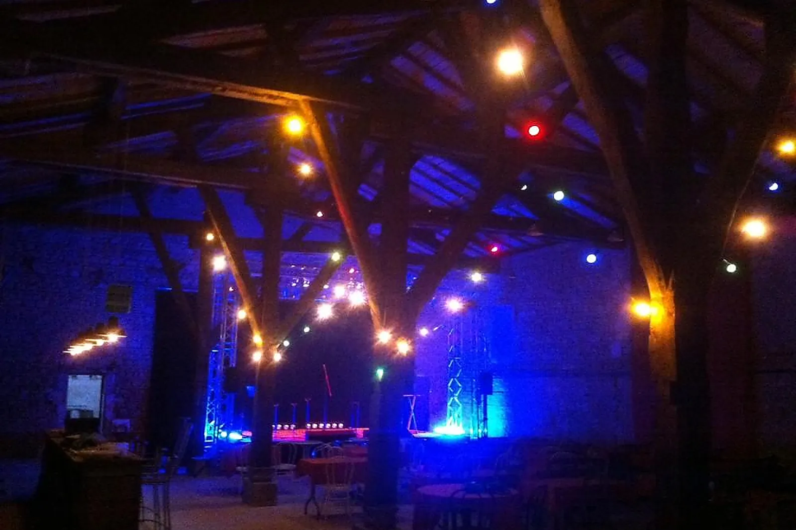 Lieux événementiels, CHÂTEAU ROUGE