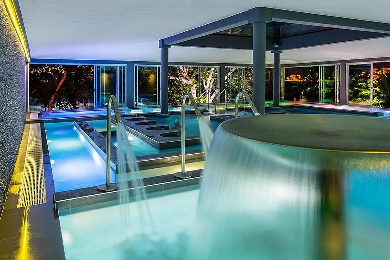 Lieux événementiels, CHÂTEAU ROYAL BEACH RESORT ET SPA