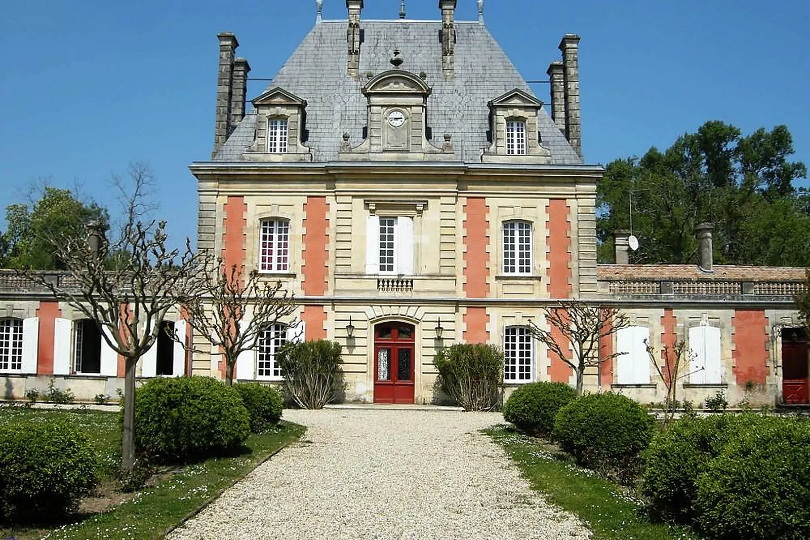Lieux événementiels, CHÂTEAU SAINT-AHON