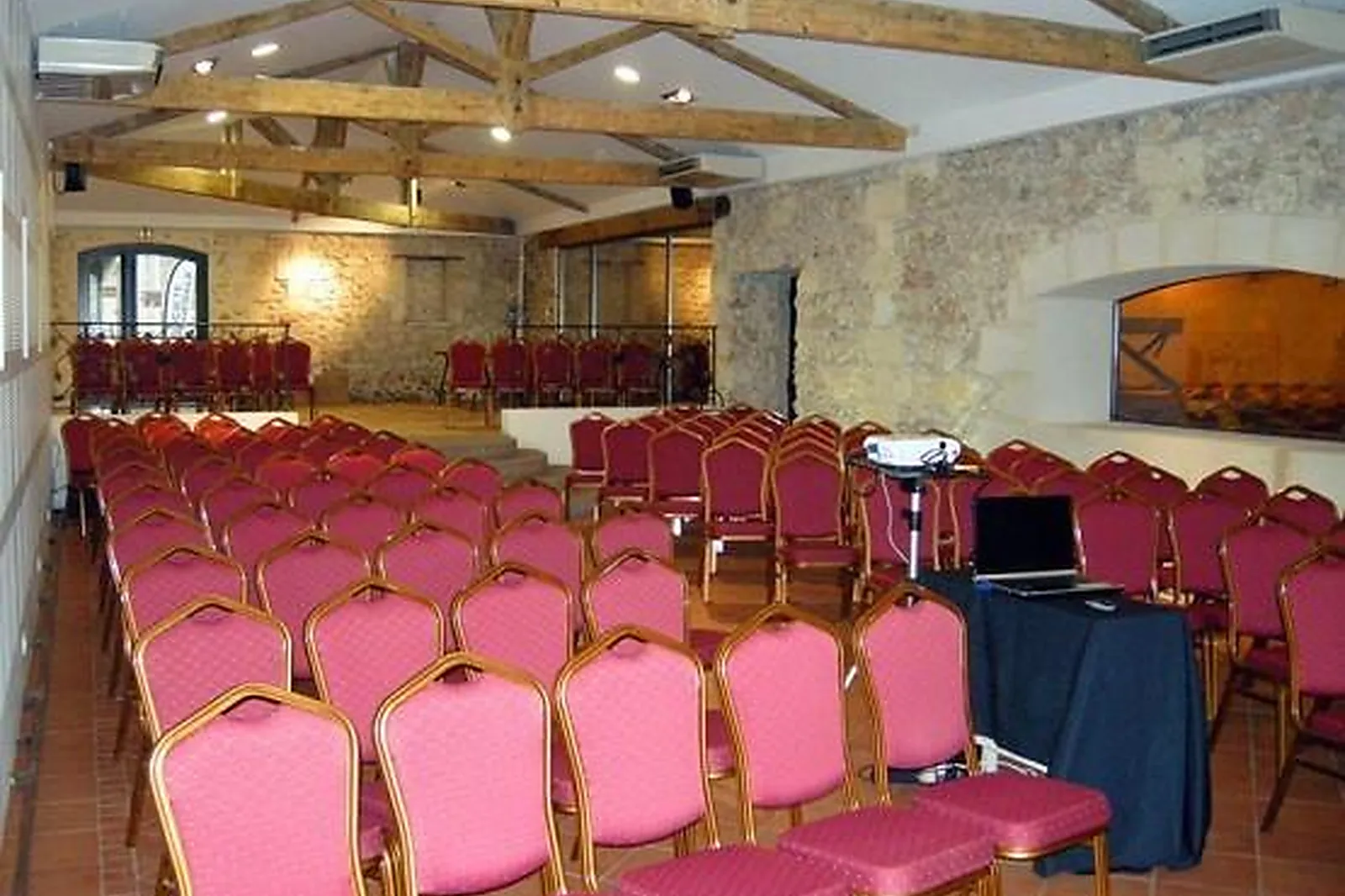 Lieux événementiels, CHÂTEAU SAINT-AHON