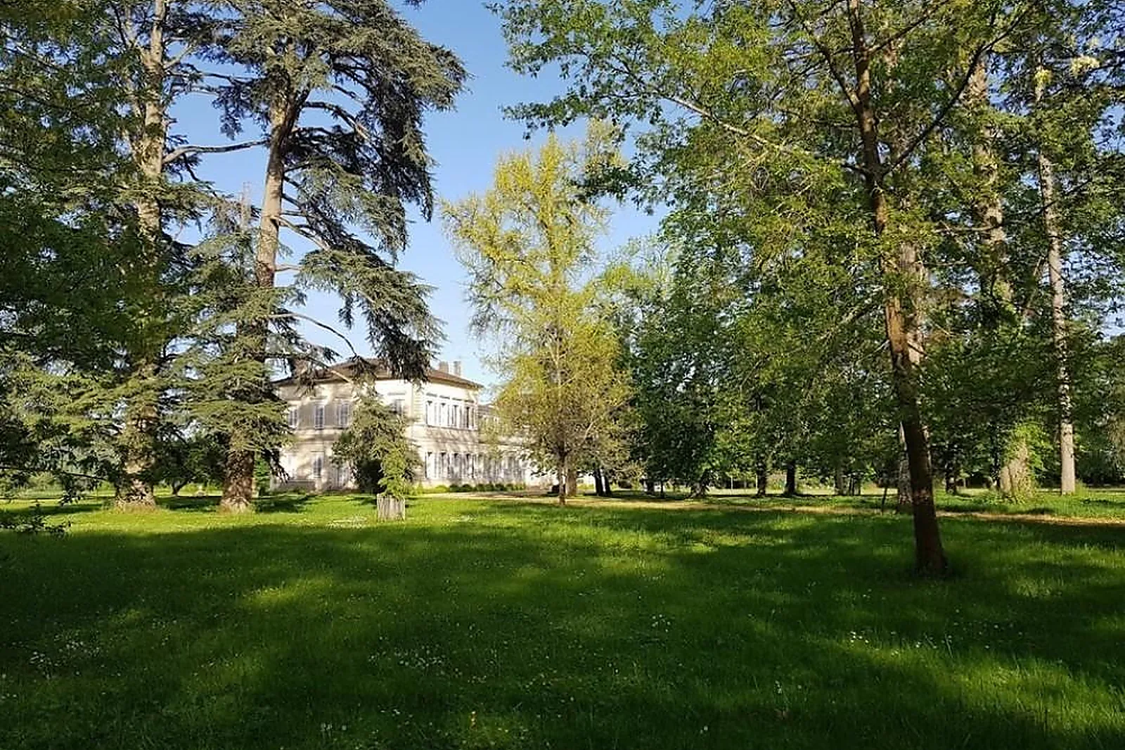 Lieux événementiels, CHÂTEAU SAINT-DENIS