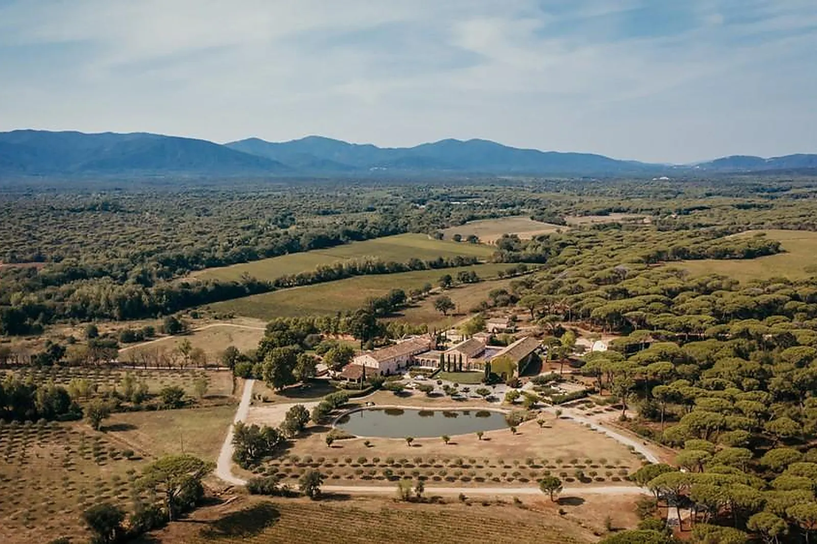 Lieux événementiels, CHÂTEAU SAINT-JULIEN D'AILLE