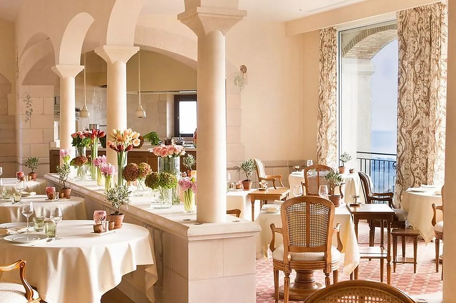 Lieux événementiels, CHÂTEAU SAINT-MARTIN  SPA