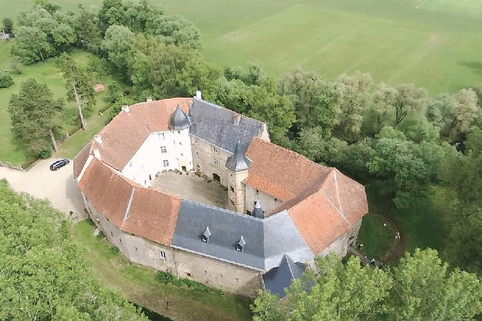 Lieux événementiels, CHÂTEAU SAINT SIXTE