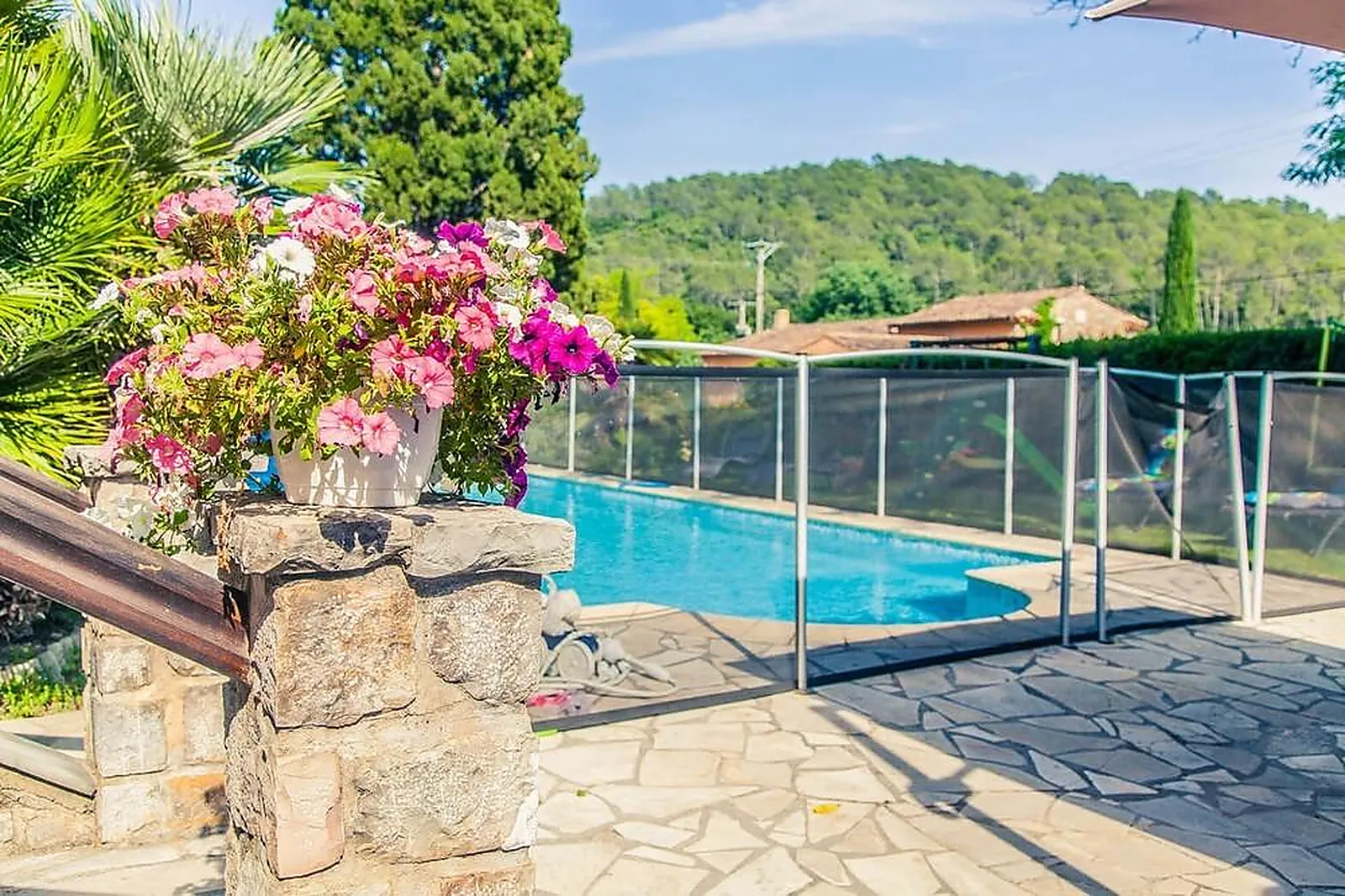 Lieux événementiels, CHÂTEAU SAINTE-CROIX