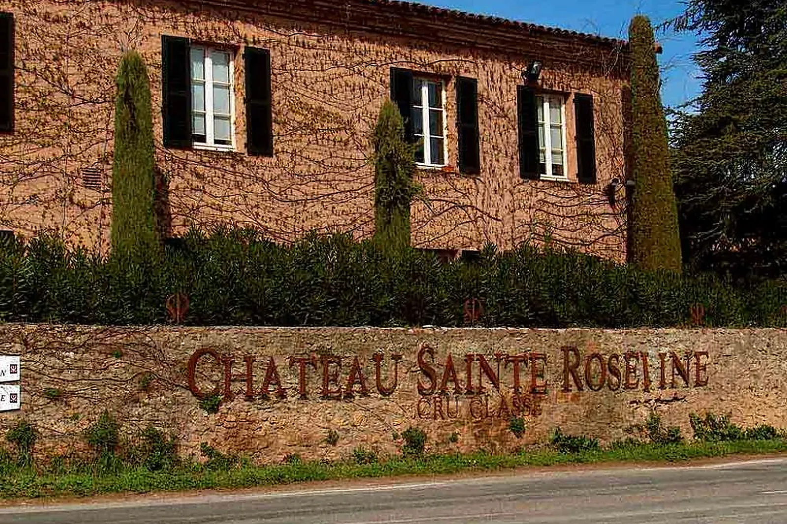 Lieux événementiels, CHATEAU SAINTE-ROSELINE