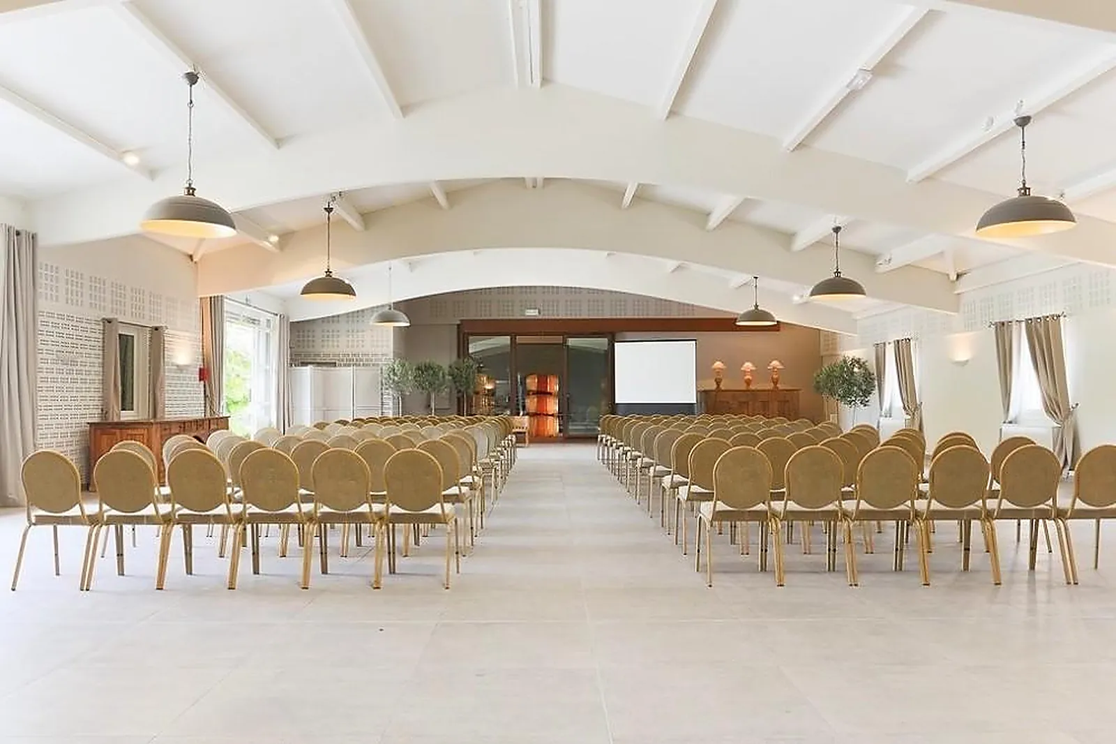 Lieux événementiels, CHATEAU SAINTE-ROSELINE