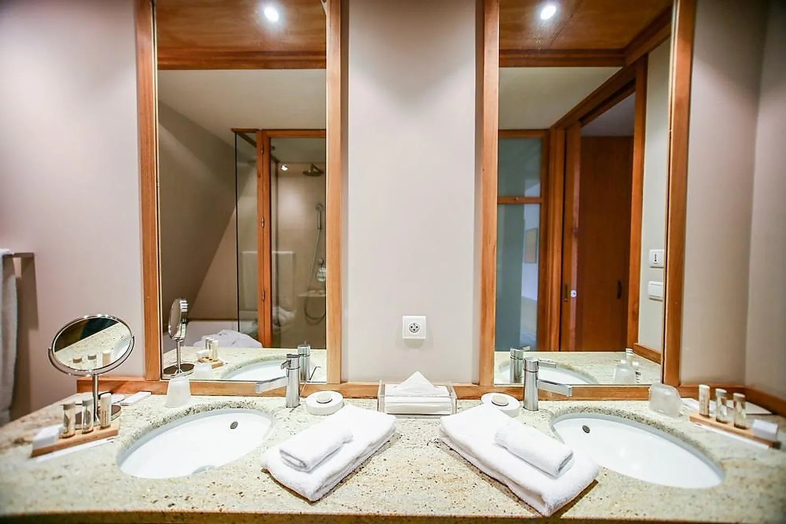 Lieux événementiels, CHÂTEAU VALMY