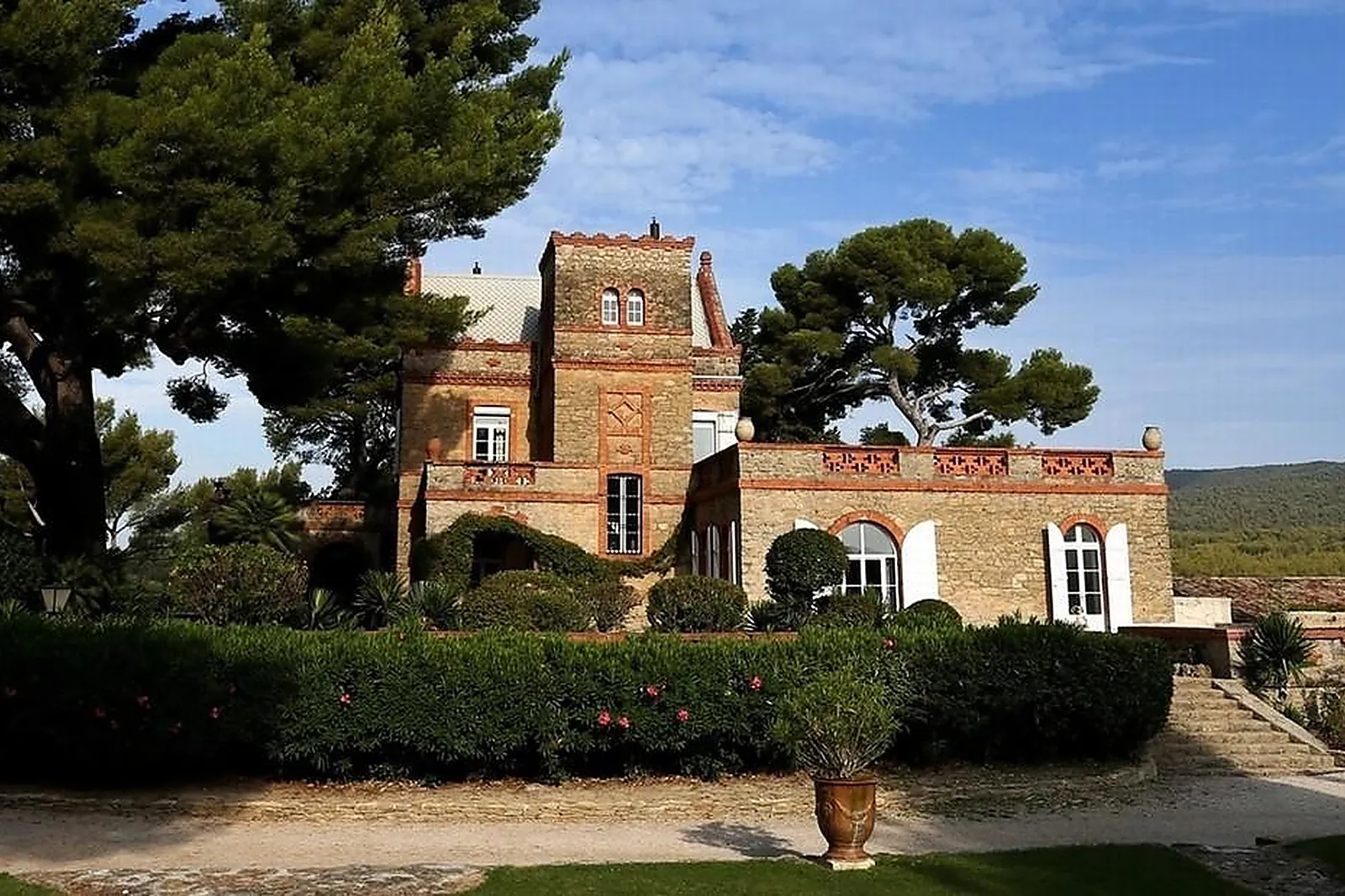 Lieux événementiels, CHÂTEAU VANNIÈRE