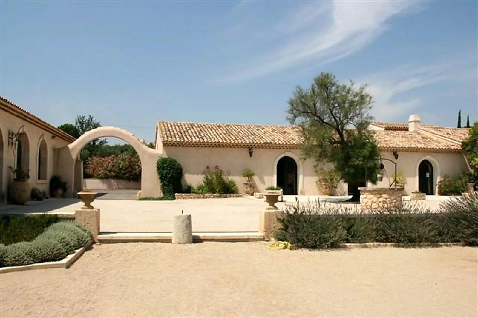 Lieux événementiels, CHÂTEAU VIRANT