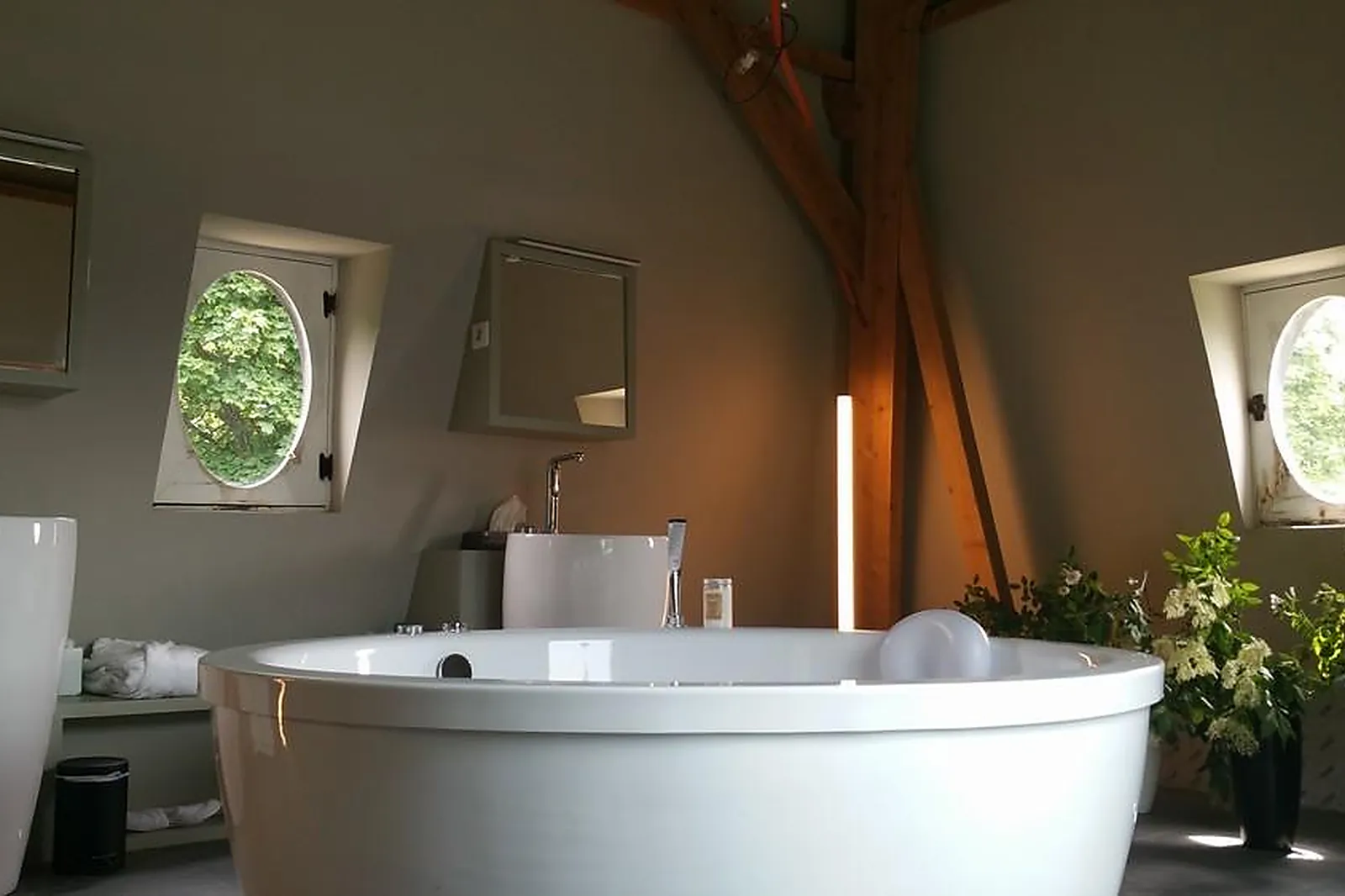 Lieux événementiels, CHÂTEAU D'AMÉCOURT