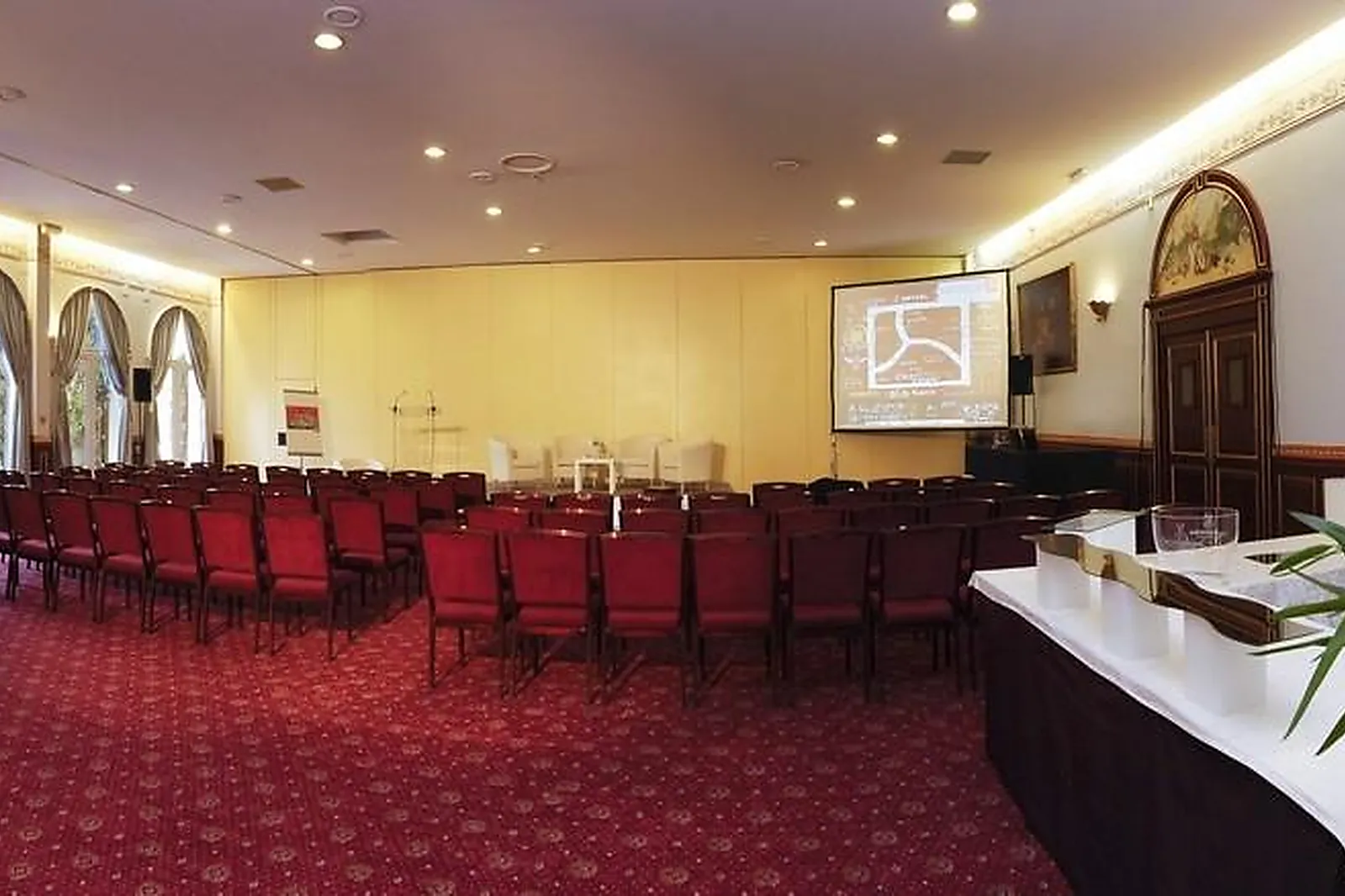 Lieux événementiels, CHATEAU D'APIGNE