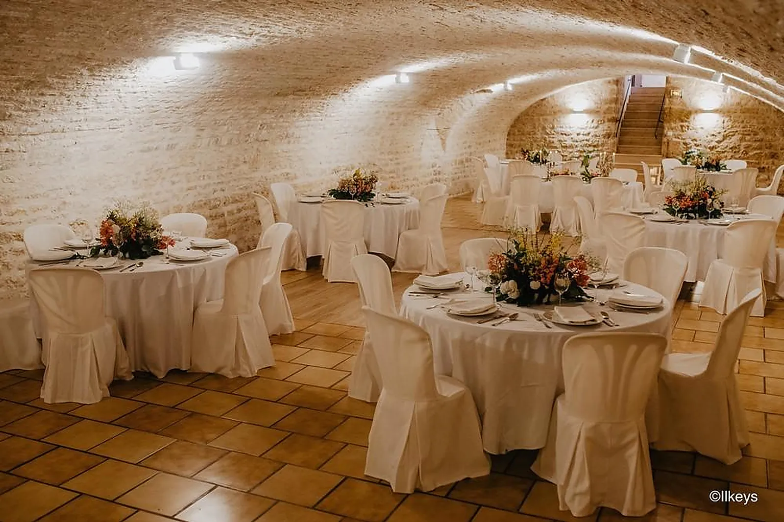 Lieux événementiels, CHÂTEAU D'ARCELOT