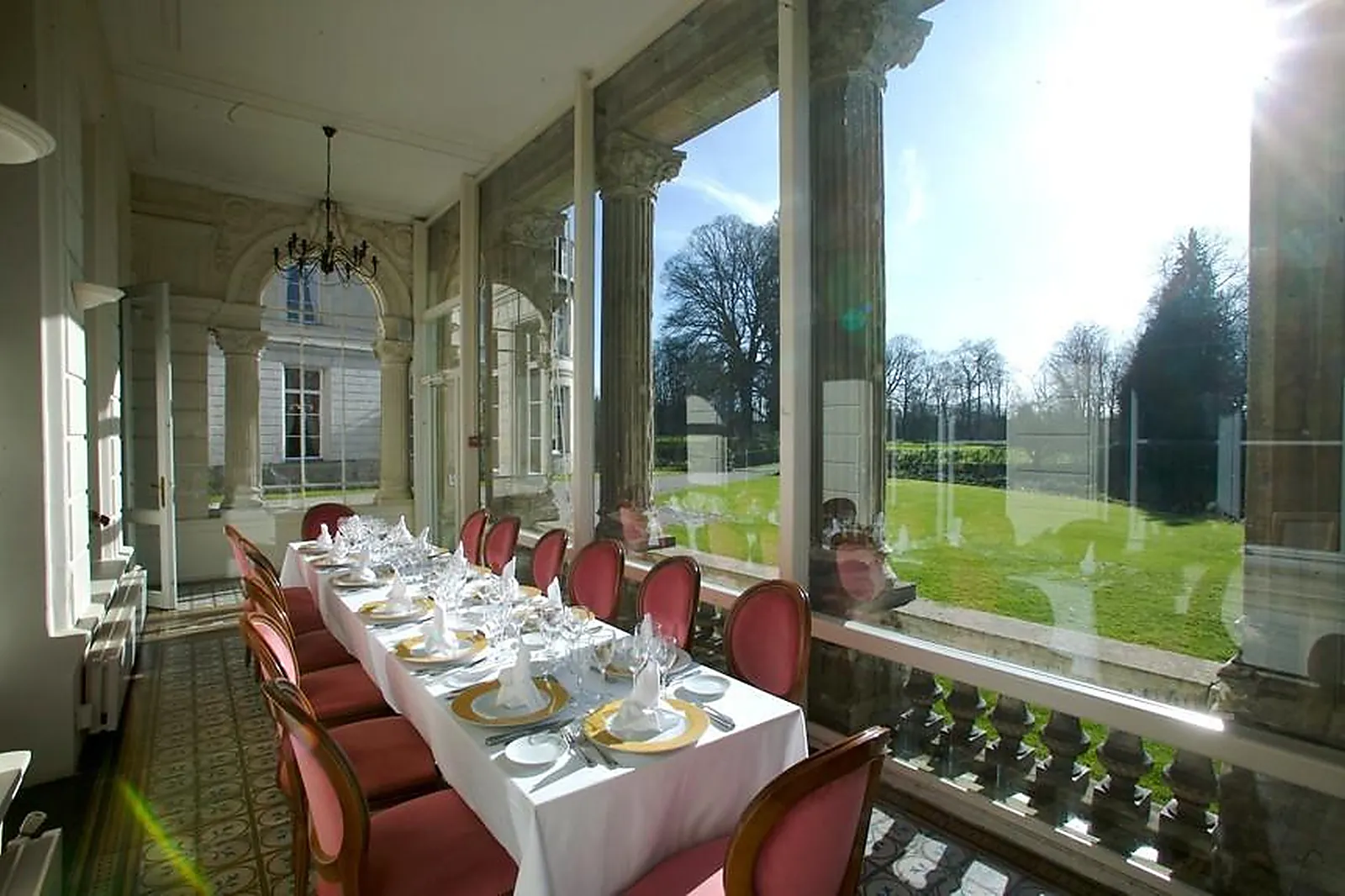 Lieux événementiels, CHÂTEAU D'AUBRY DU HAINAUT
