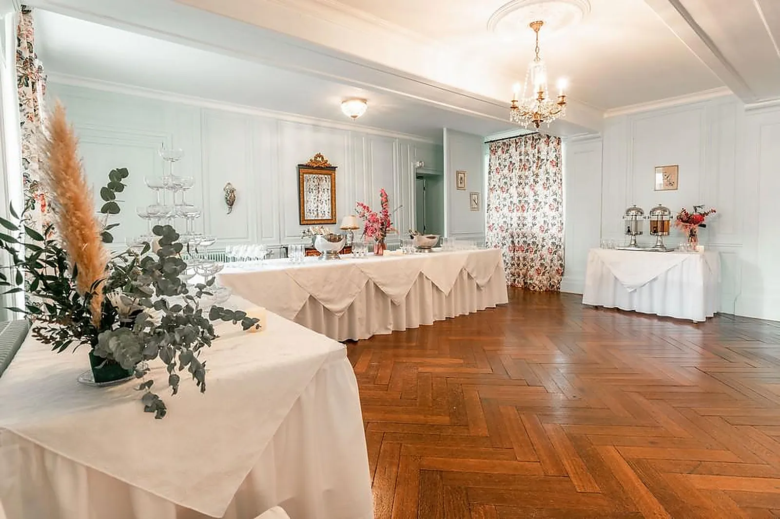 Lieux événementiels, CHATEAU D'AVENY