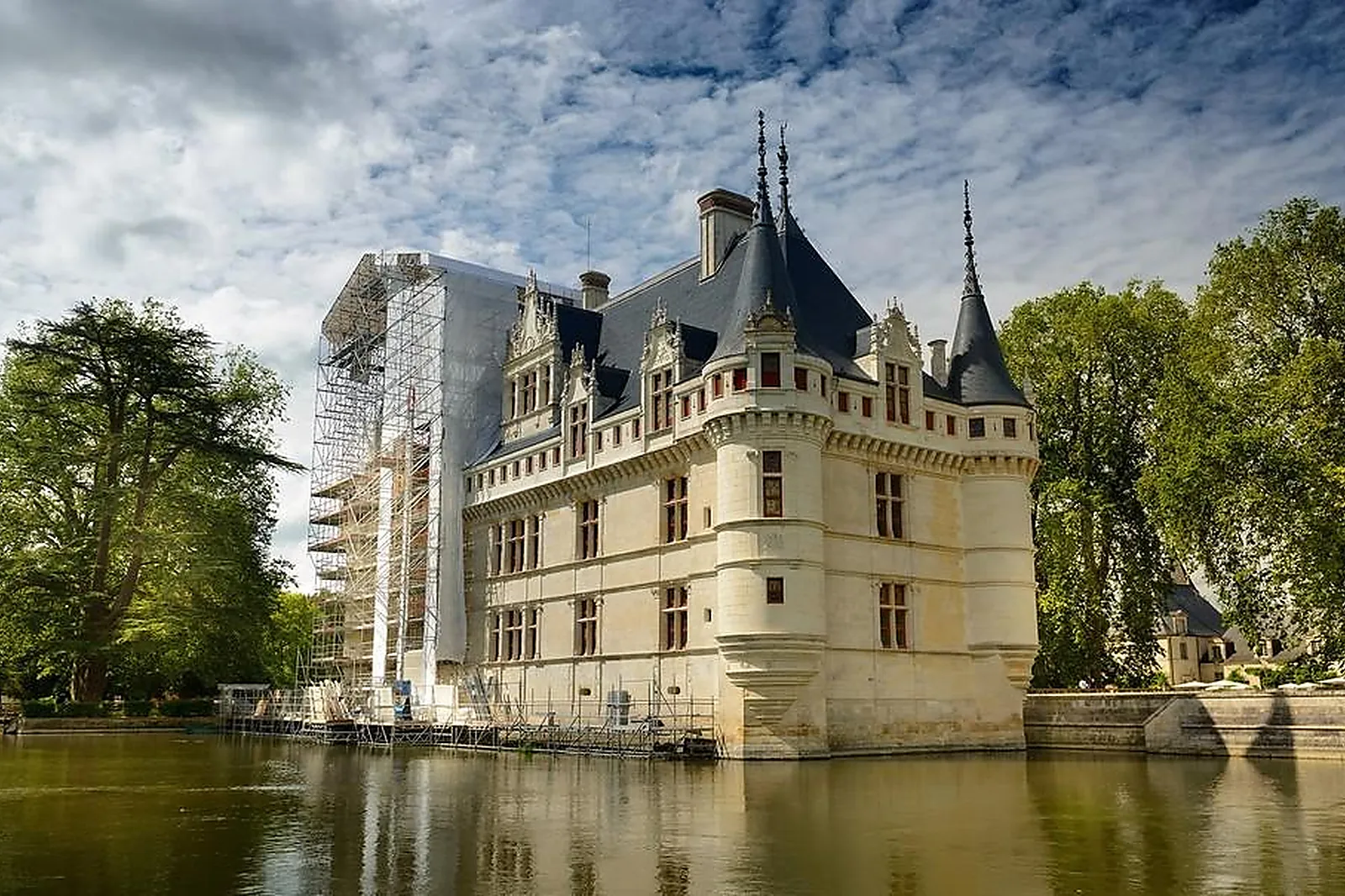 Lieux événementiels, CHÂTEAU D'AZAY LE RIDEAU