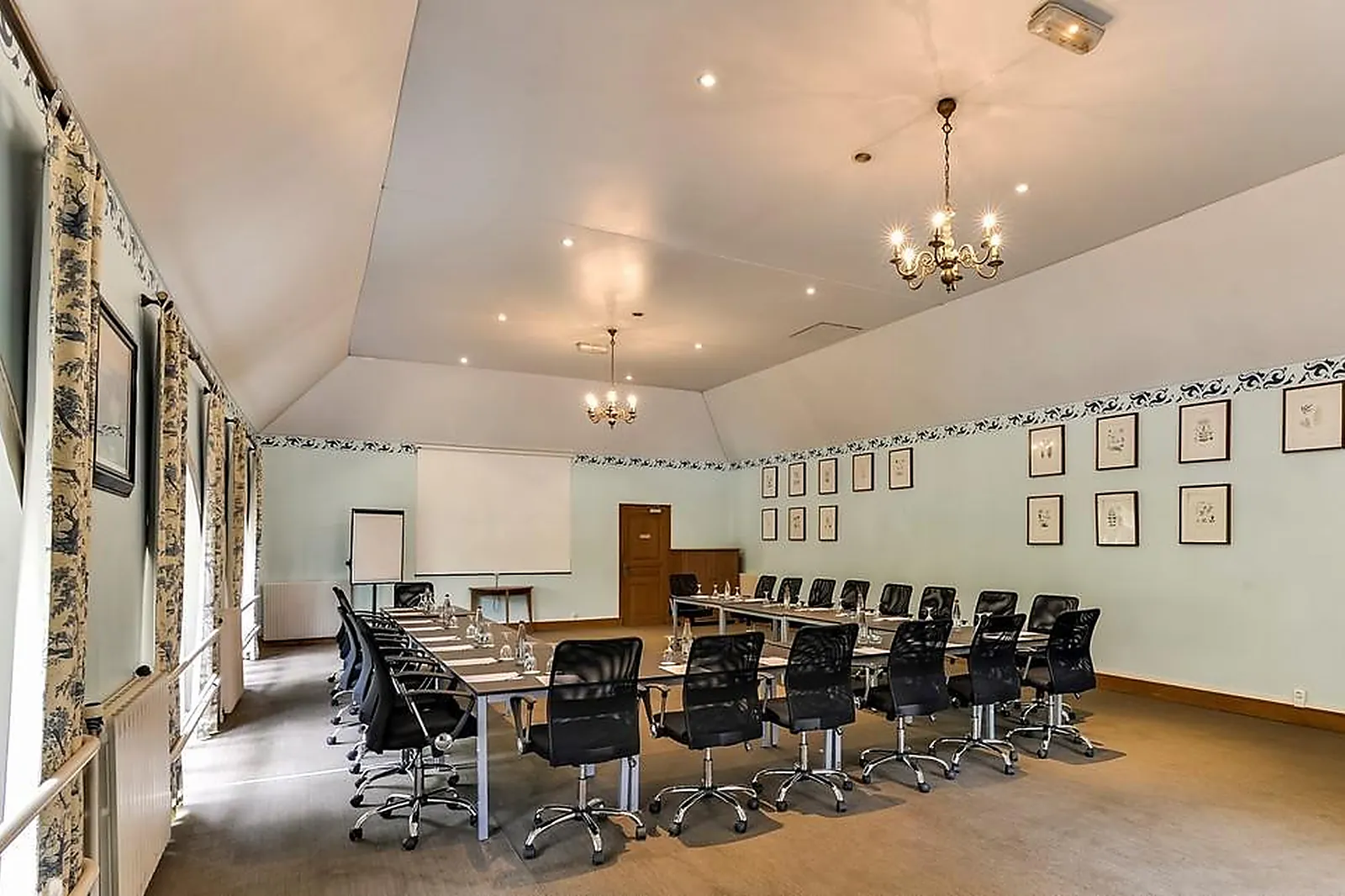 Lieux événementiels, CHATEAU D'ERMENONVILLE