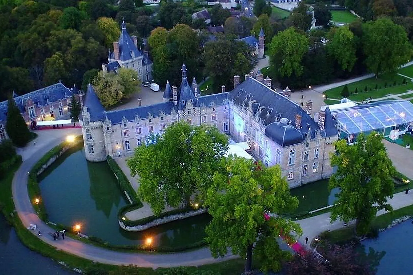 Lieux événementiels, CHATEAU D'ESCLIMONT