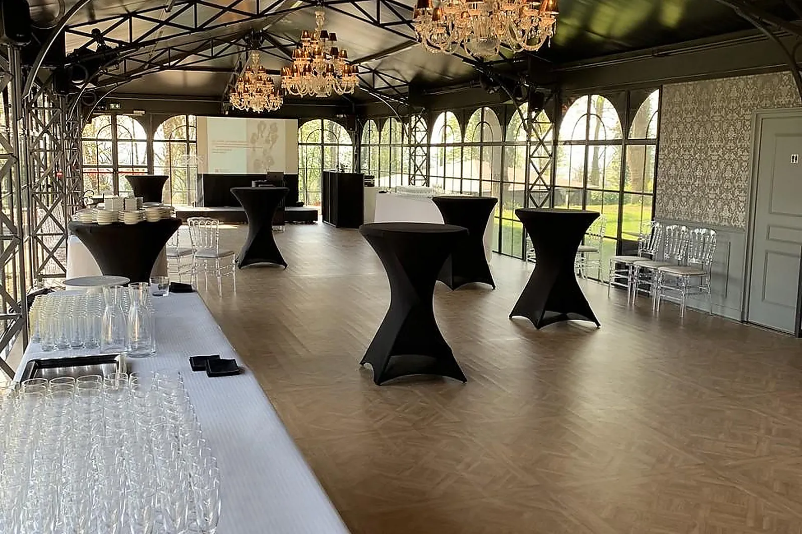 Lieux événementiels, CHÂTEAU D'HARDRICOURT