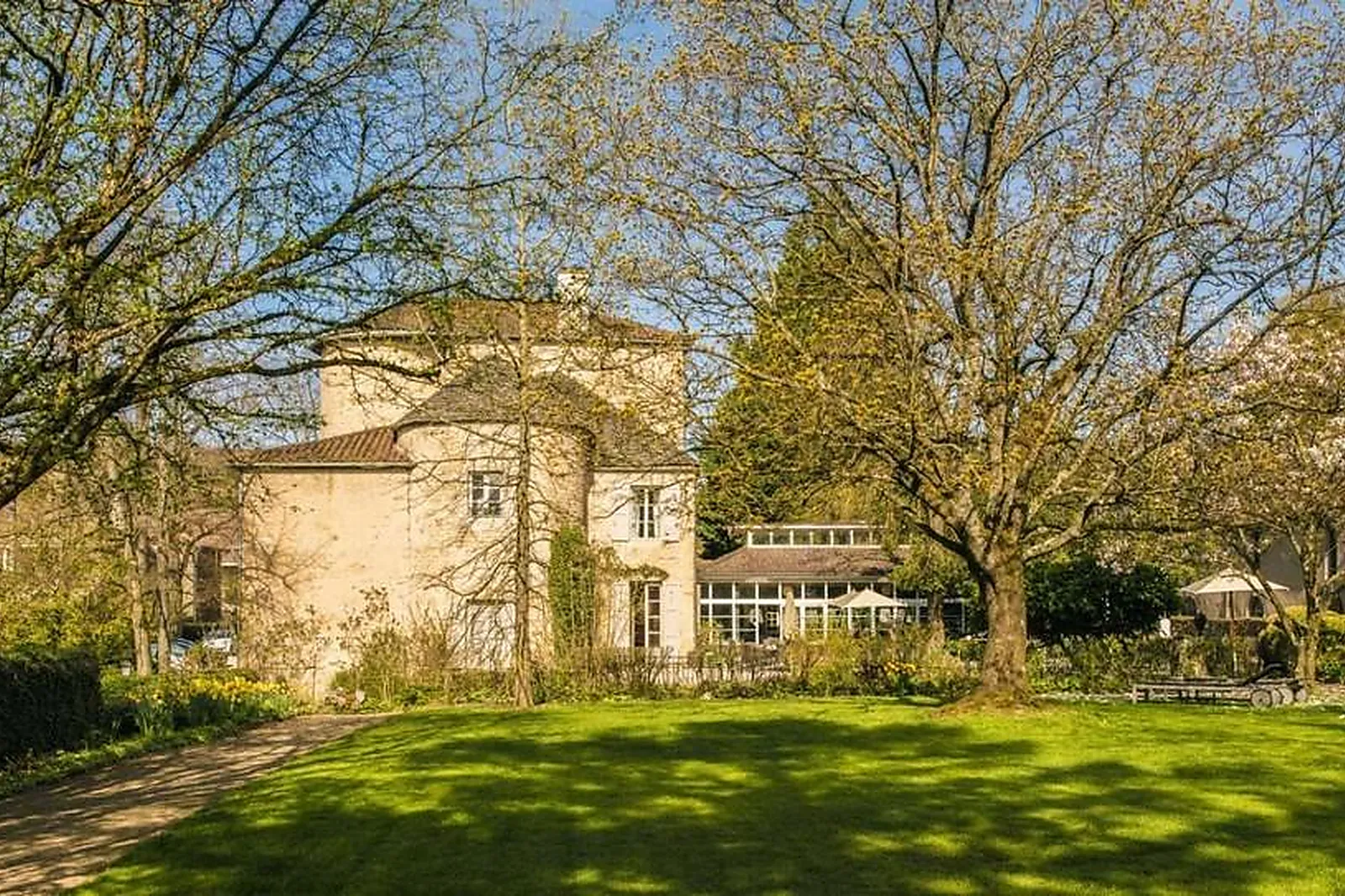 Lieux événementiels, CHÂTEAU D'IGÉ