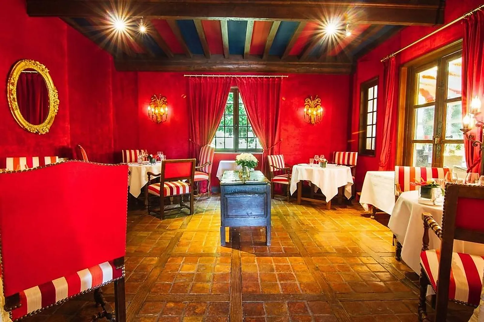 Lieux événementiels, CHÂTEAU D'IGÉ