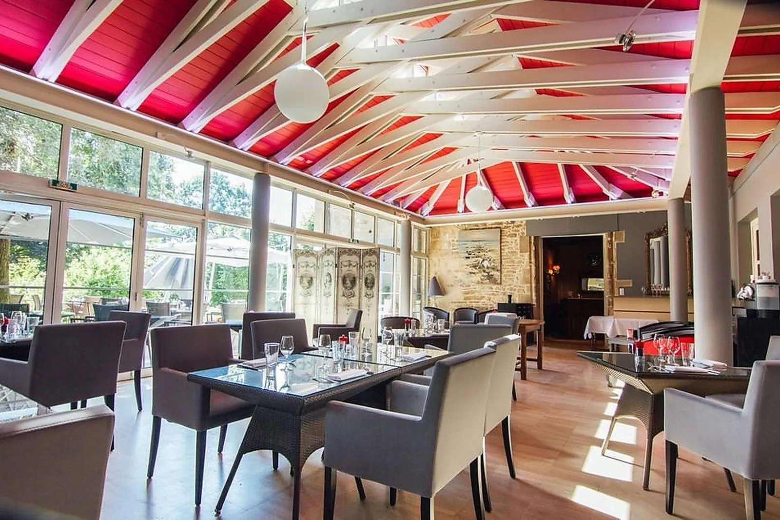 Lieux événementiels, CHÂTEAU D'IGÉ