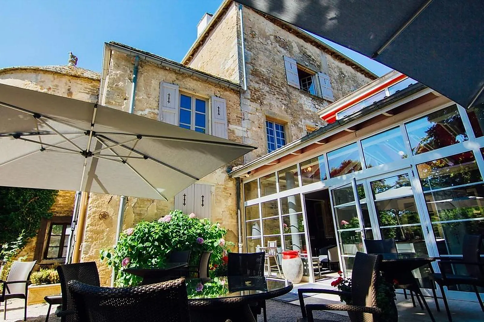 Lieux événementiels, CHÂTEAU D'IGÉ